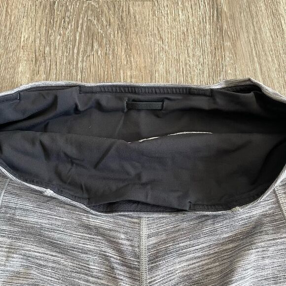 Lululemon Sun Runner Crop Leggings - Size: 8 - Picture 7 of 10